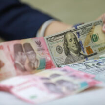 Nilai Tukar Rupiah Terhadap Dolar AS Hari Ini Kamis 21 Mei 2026 diprediksi Rp17.750 per Dolar AS.