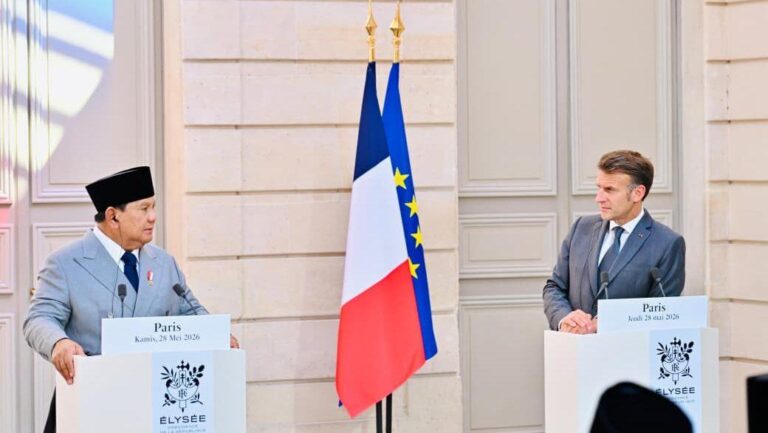 Presiden Prabowo dan Presiden Macron Bahas Perdamaian Dunia hingga Investasi Strategis di Paris