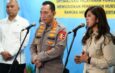 Menkomdigi Meutya Hafid bersama Kapolri Jenderal Polisi Listyo Sigit Prabowo memberikan keterangan pers usai Rapat Kerja Teknis (Rakernis) Reskrim Polri Tahun 2026 di Aula Bareskrim Mabes Polri, Jakarta Selatan. (Foto: Anhar/Komdigi)