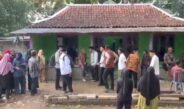 Peristiwa tragis terjadi di Desa Jogomulyo, Kecamatan Buayan, Kabupaten Kebumen, Selasa siang. Seorang pria berinisial SP (28) diduga menganiaya istrinya EP (33) dan ibu mertuanya PA (52) hingga meninggal dunia. Foto: Dani