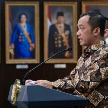Tanggapi Penggeledahan Kantor BGN, Mensesneg: Beri Kesempatan Penegak Hukum Jalankan Tugas