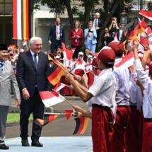 Presiden Prabowo Sambut Presiden Jerman Frank-Walter Steinmeier dalam Kunjungan Kenegaraan di Istana Merdeka