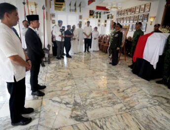 Wapres Gibran Rakabuming Melayat Mantan Menteri Pertahanan Almarhum Jenderal TNI (Purn) Ryamizard Ryacudu