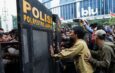 Polisi Tangkap 2 Pria Bawa Molotov Saat Demo di Jakarta