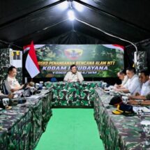 Presiden Prabowo Salurkan Bantuan Rp200 Miliar untuk Penanganan Gempa NTT