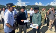 Tinjau Huntara di Tapsel, Wapres Gibran Pastikan Pembangunan Huntap Dimulai Bulan Ini