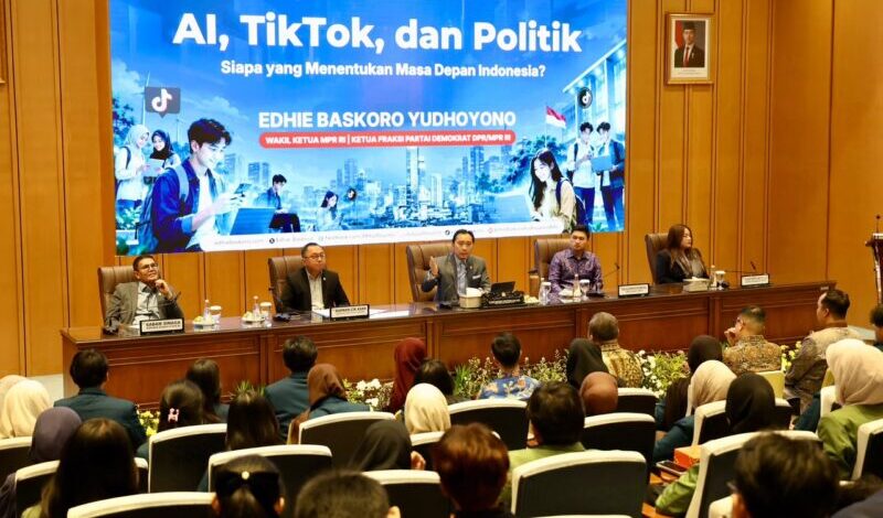 Bahas AI, TikTok dan Politik, Ibas Ajak Anak Muda Think Deep, Participate, Lead