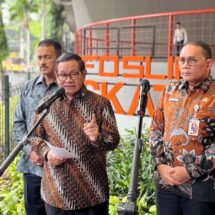 Gubernur Pramono Anung Minta Pedagang Masker Tak Timbun Barang