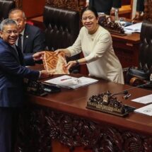 Puan Maharani Ungkap DPR Sahkan APBN 2027, Pendapatan Negara Capai Rp3.435,10 Triliun