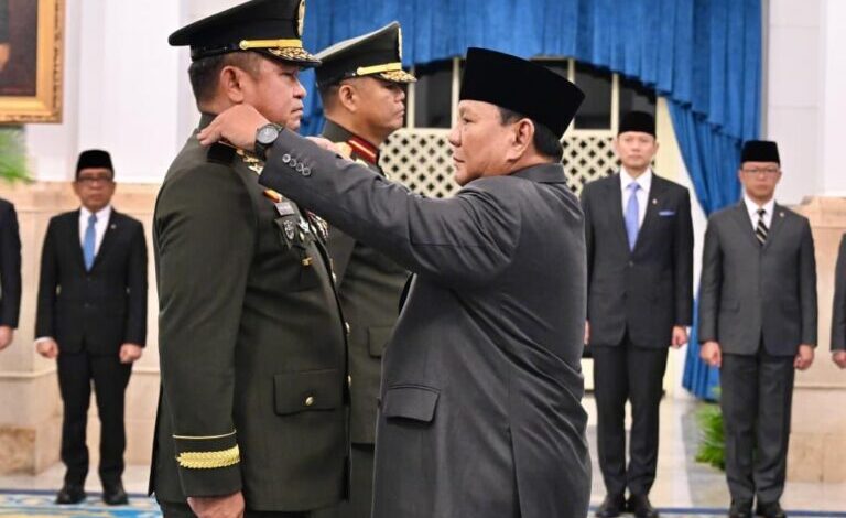 Presiden Prabowo Lantik Maruli Simanjuntak sebagai Wakil Panglima TNI dan Kepala Badan Pengelola Perbatasan