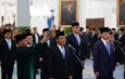 Presiden Prabowo Lantik 10 Menteri dan Wamen Baru Kabinet Merah Putih di Istana Negara