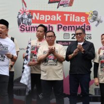 Didampingi Sekjen PDI Perjuangan Hasto, Pramono Anung Lepas Napak Tilas Sumpah Pemuda Menuju Lapangan Banteng