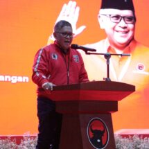 Peringati Hari Lansia dan Kesehatan Mental, Hasto Kristiyanto Tegaskan Pentingnya Penghormatan pada Orang Tua